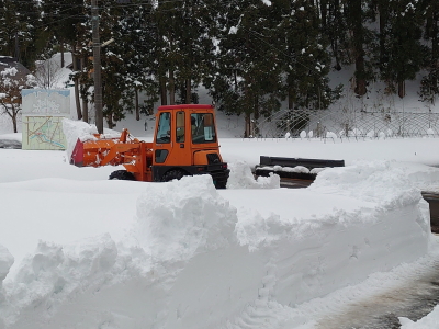 snow_shoveling04.JPG
